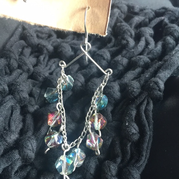 Handmade Artisan earrings - Picture 2 of 2